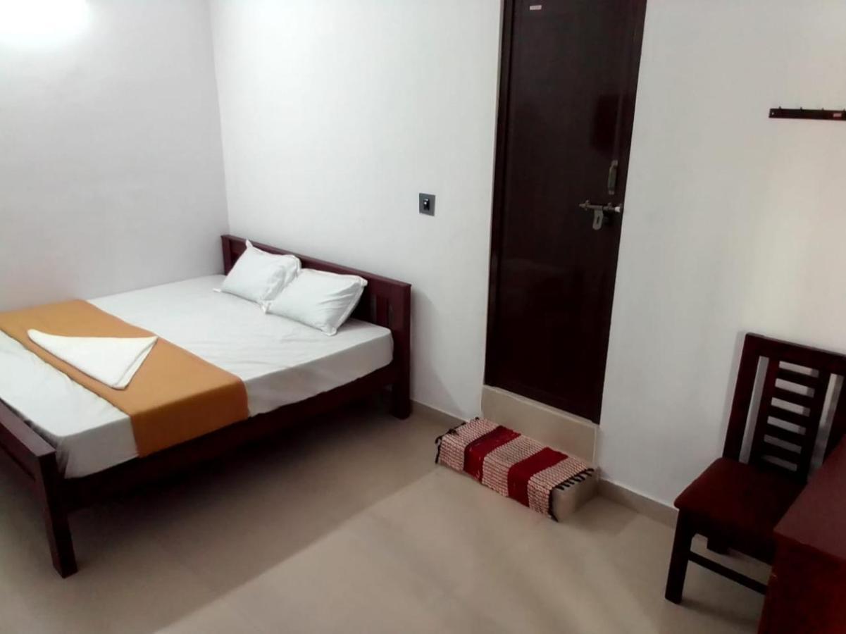 Emirates Residency Hotell Pudunagaram Exteriör bild